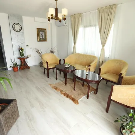 Casa Izabela Năvodari