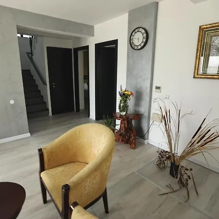 Séjour chez l'habitant Casa Izabela *