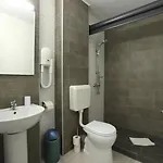 Δωμάτια σε οικογενειακή κατοικία Casa Izabela
