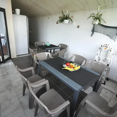 Casa Izabela Năvodari